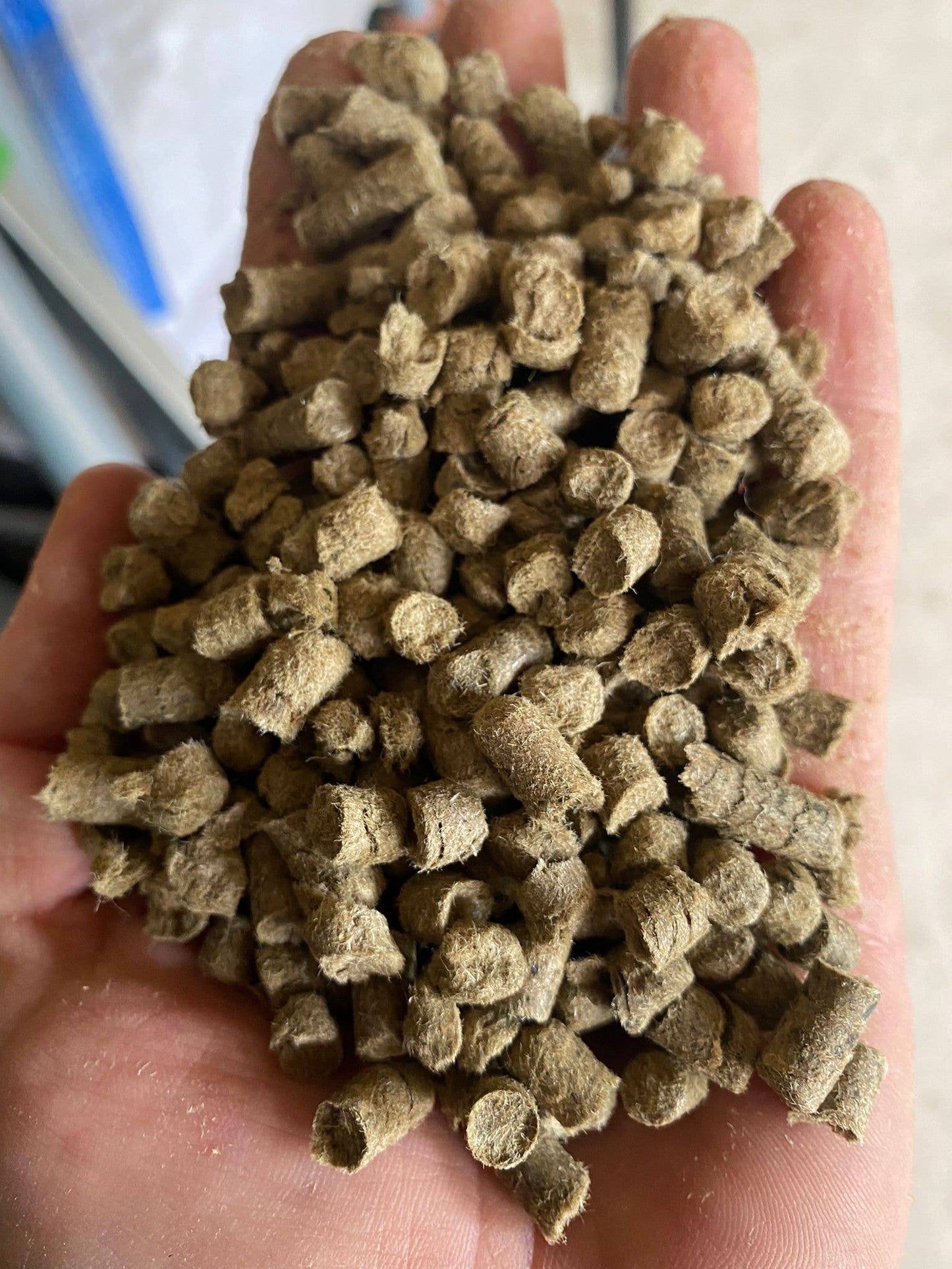 British Wool Pellets (Organic Pest Repellent 1L)